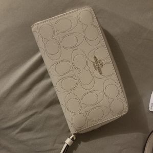 Large Ph Wallet In Signature Leather